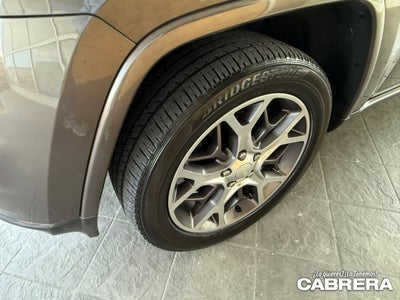 2018 Jeep Grand Cherokee Sterling Edition