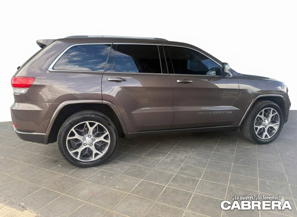 2018 Jeep Grand Cherokee Sterling Edition