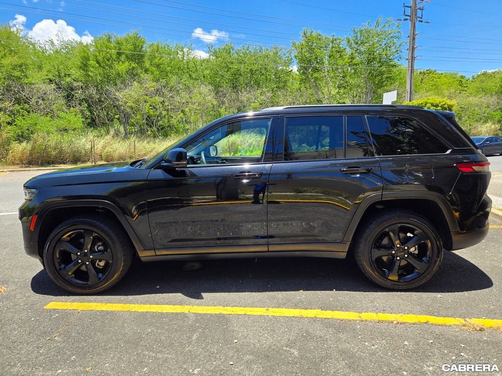 2023 Jeep Grand Cherokee Altitude