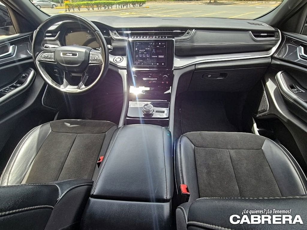 2022 Jeep Grand Cherokee L Altitude