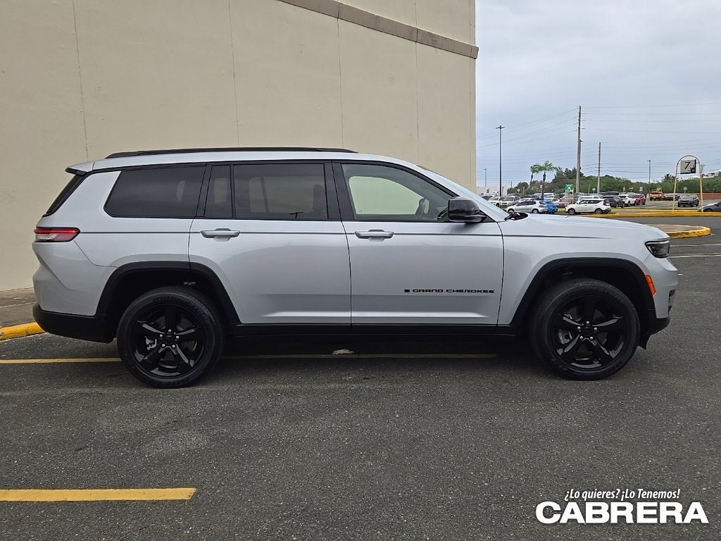 2022 Jeep Grand Cherokee L Altitude