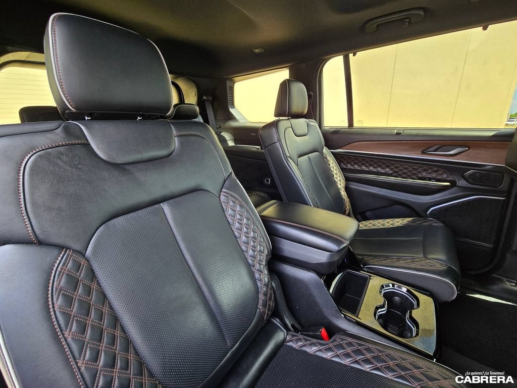 2021 Jeep Grand Cherokee L Summit