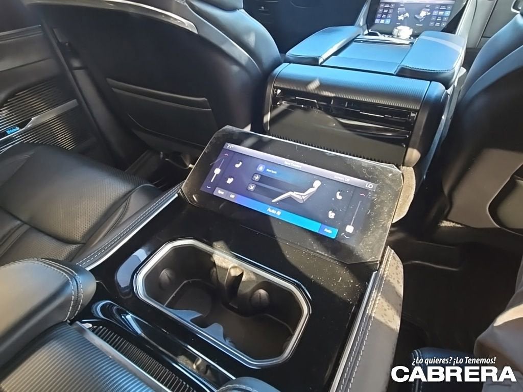 2023 Jeep Grand Wagoneer Series II Obsidian