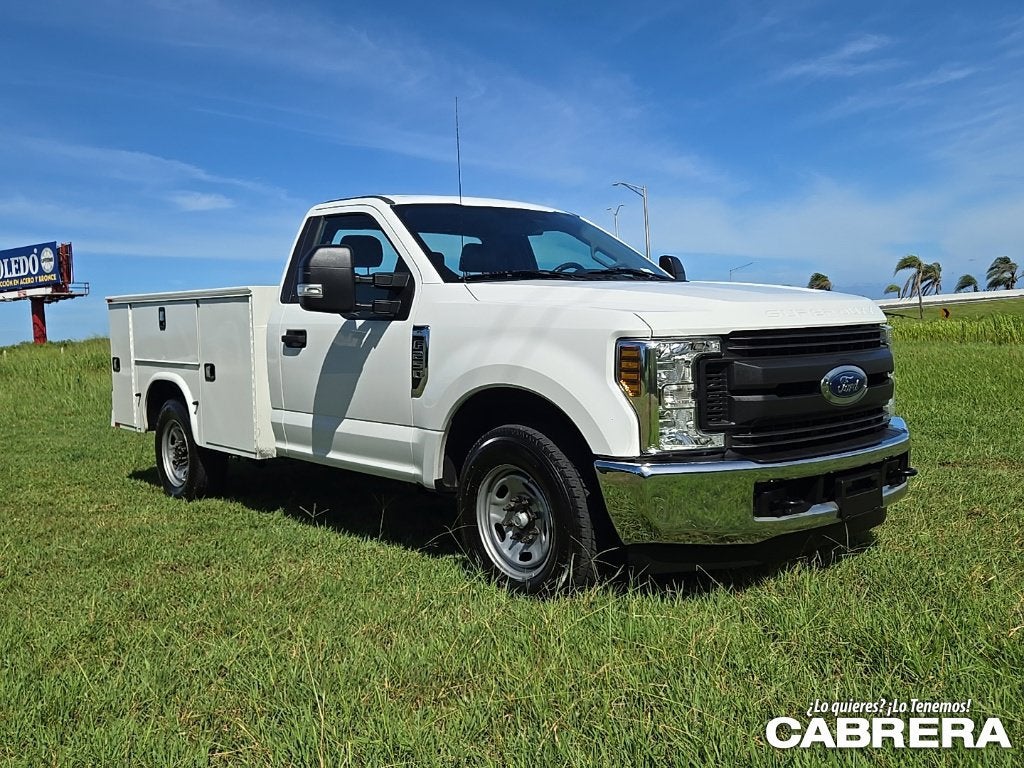 2018 Ford Super Duty F-250 SRW XL