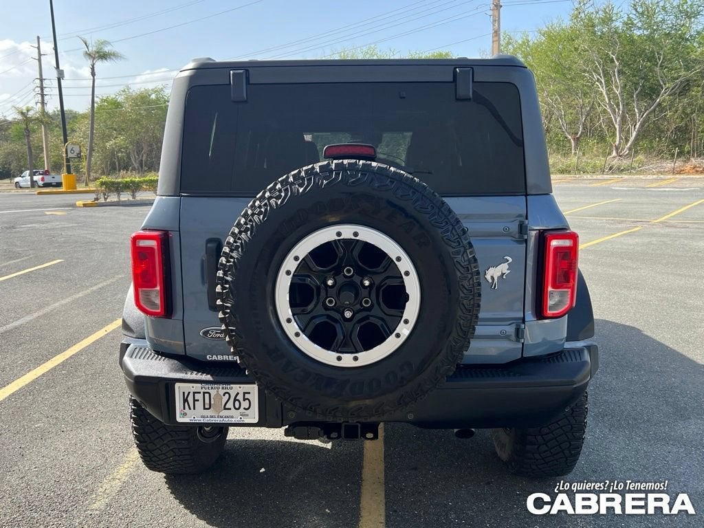 2023 Ford Bronco Base