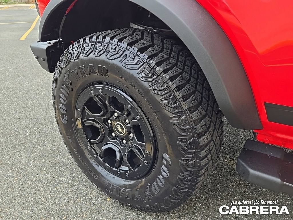 2023 Ford Bronco Base