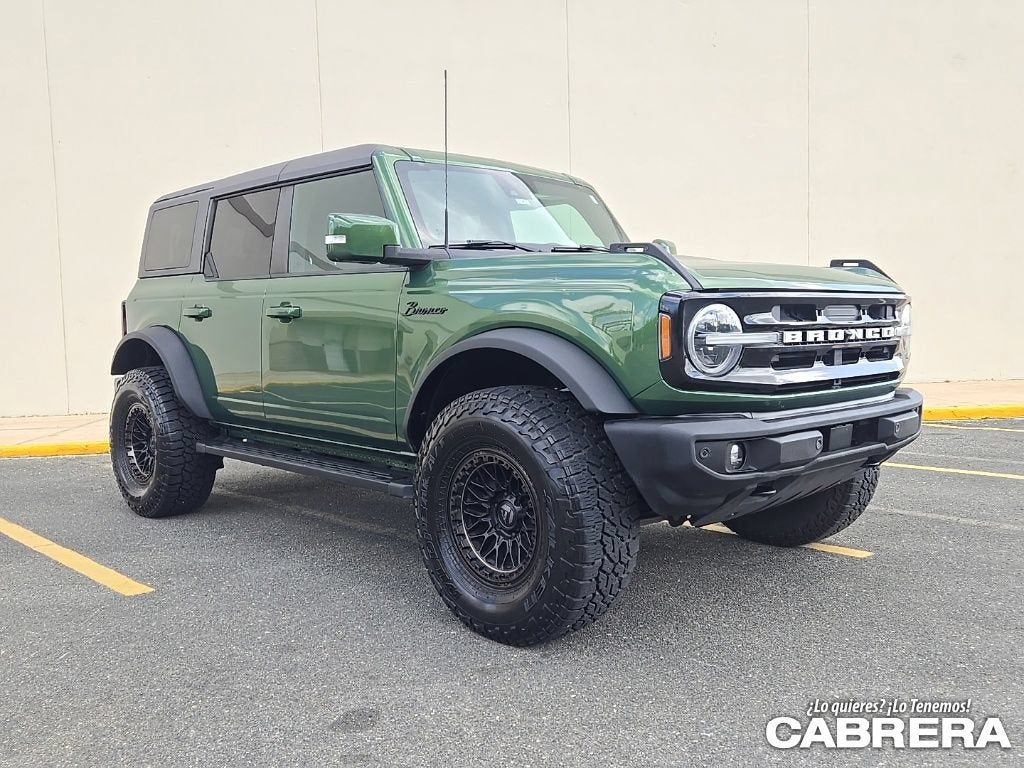2022 Ford Bronco Base