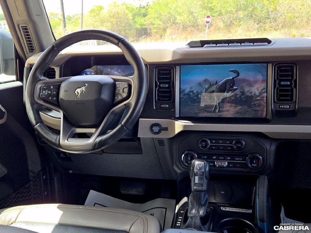 2022 Ford Bronco Base
