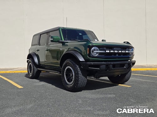 2022 Ford Bronco Base