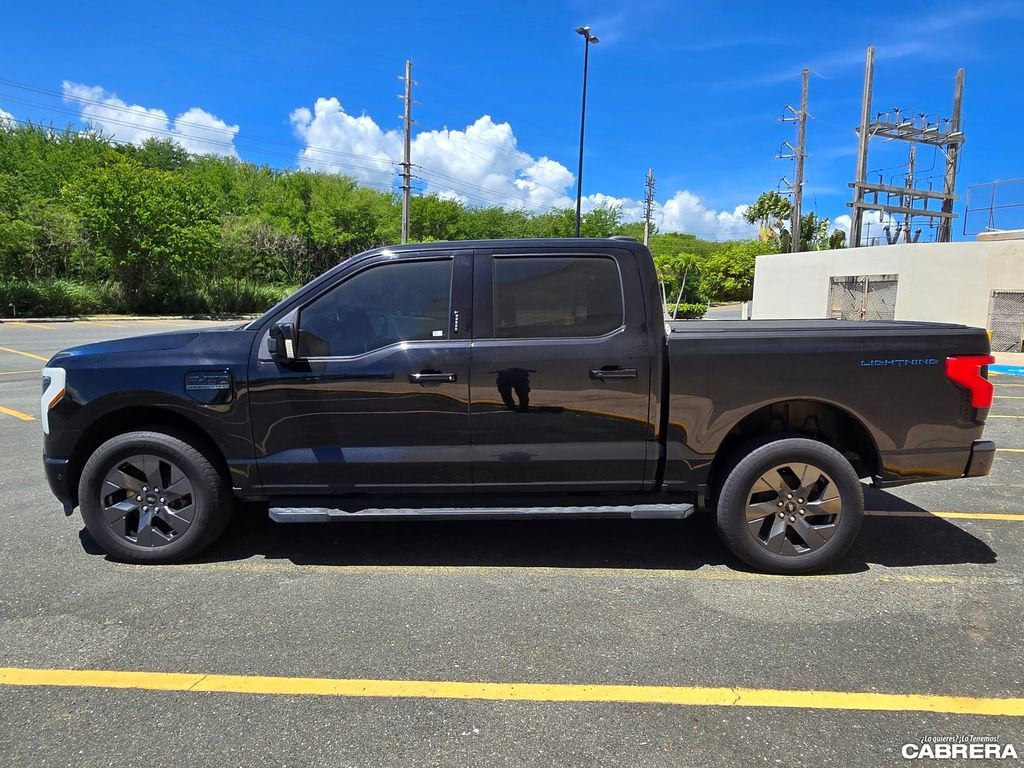 2022 Ford F-150 Lightning Pro