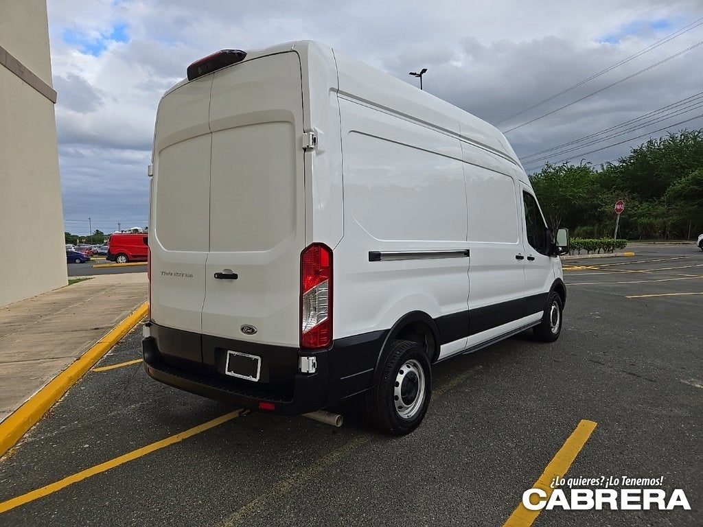 2022 Ford Transit Cargo Van T250