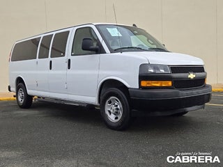 2023 Chevrolet Express Passenger 3500 1LS