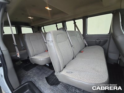 2024 Chevrolet Express Passenger 3500 1LT