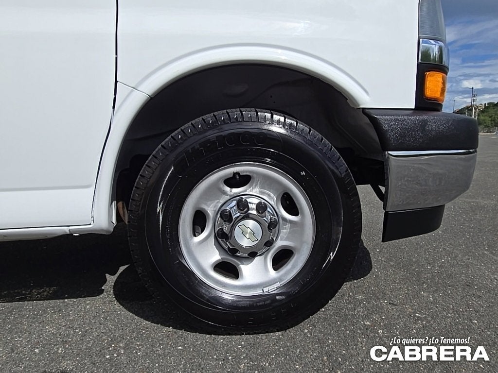 2020 Chevrolet Express Passenger 3500 1LT