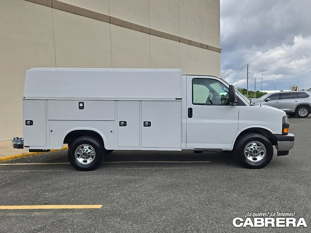 2022 GMC Savana Cutaway 3500 CUTWAY