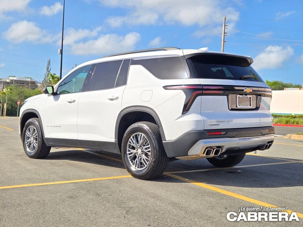 2024 Chevrolet Traverse LT