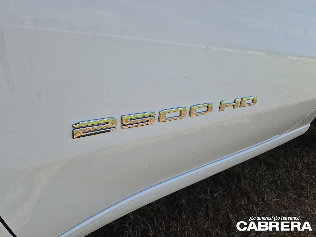 2022 GMC Sierra 2500 HD Pro