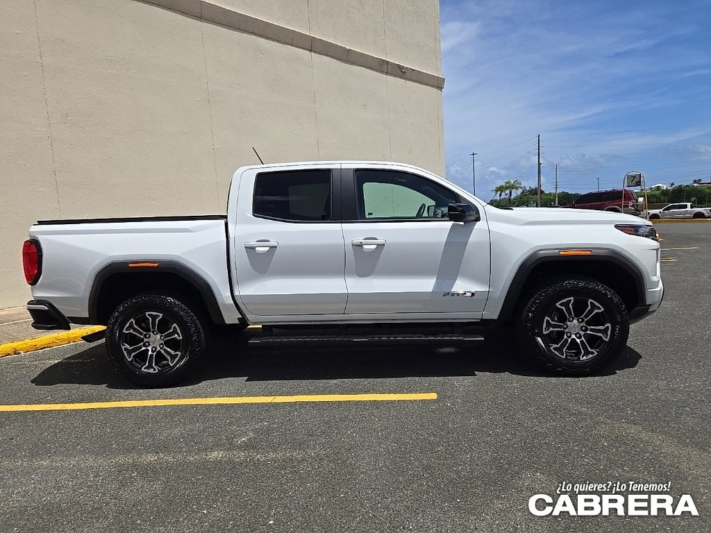 2023 GMC Canyon AT4