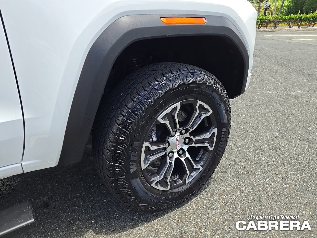 2023 GMC Canyon AT4