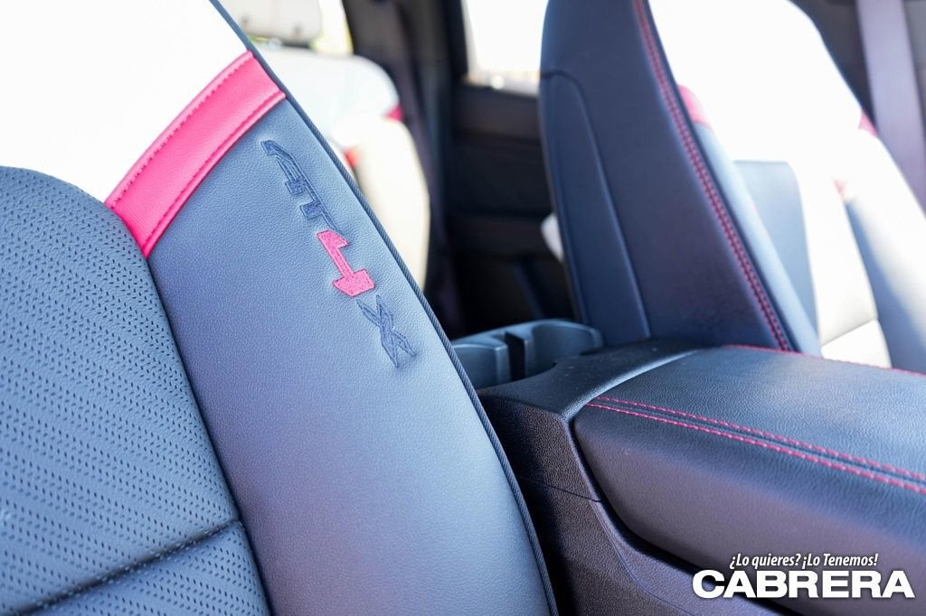 2024 GMC Canyon AT4X