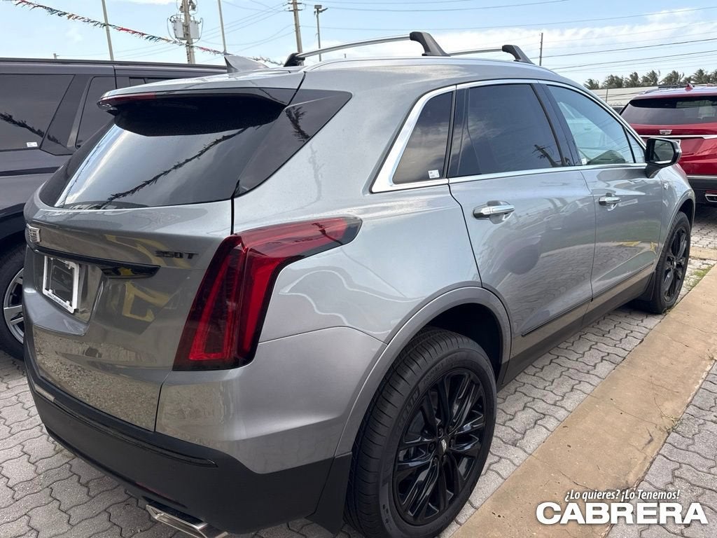 2026 Cadillac XT5 Luxury