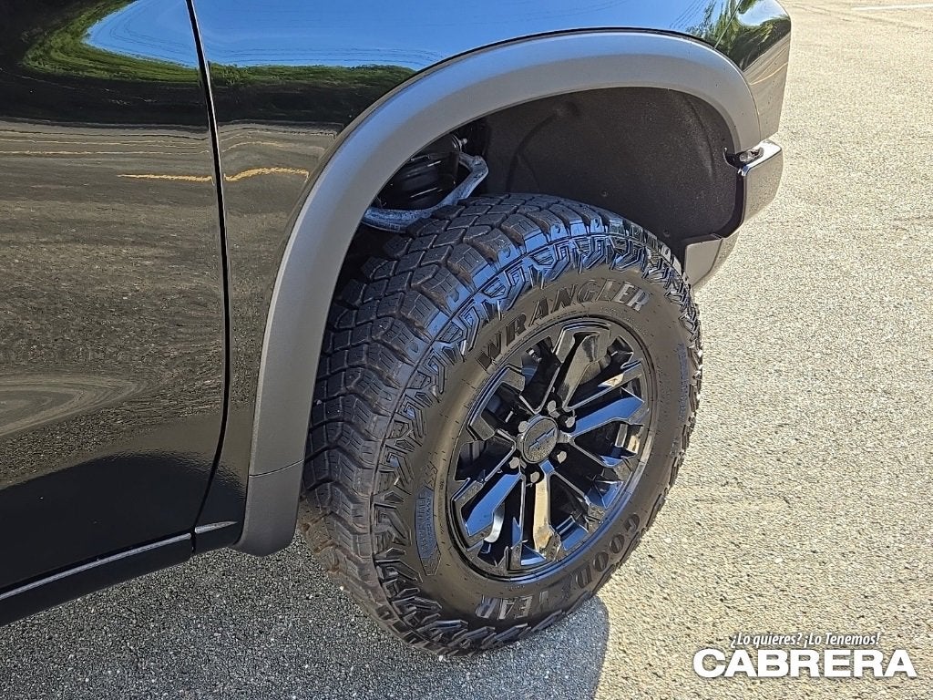 2025 Chevrolet Silverado 1500 ZR2