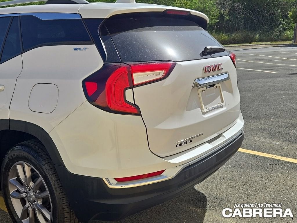 2023 GMC Terrain SLT