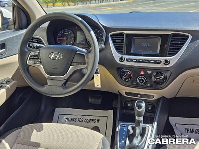 2022 Hyundai Accent SE