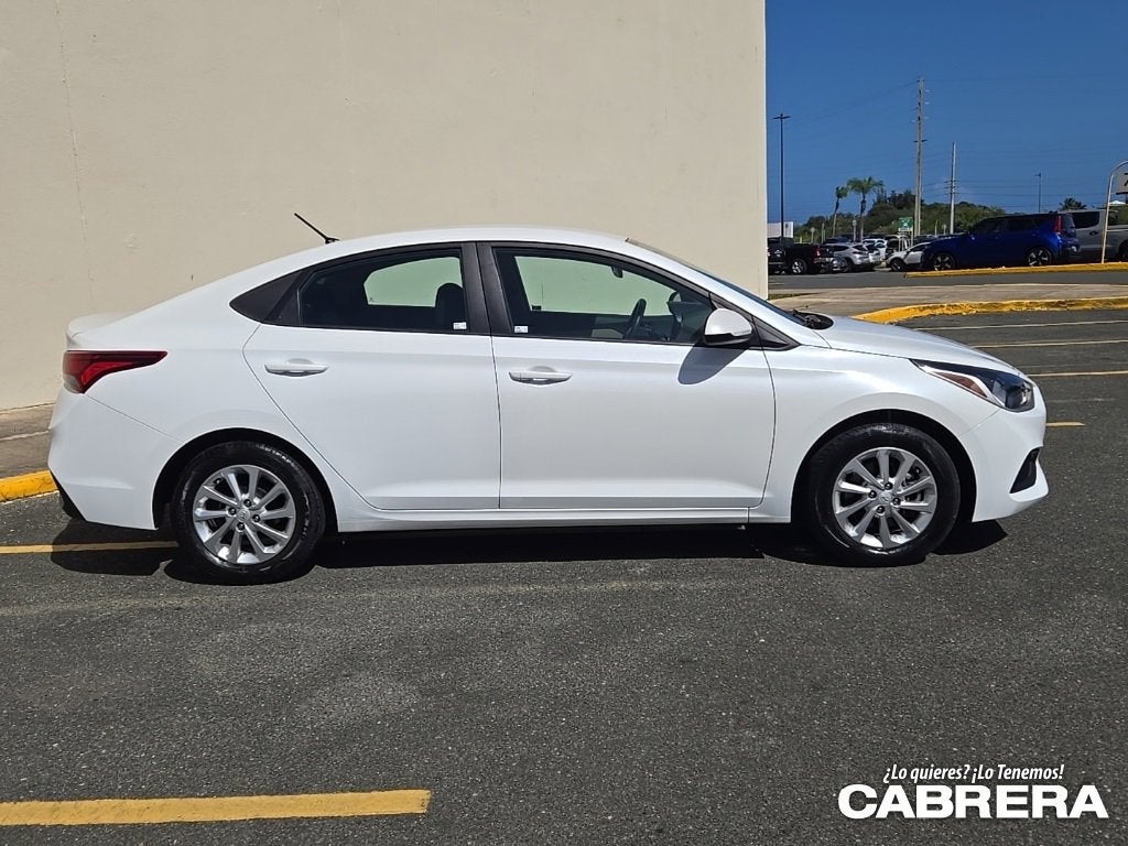 2022 Hyundai Accent SE