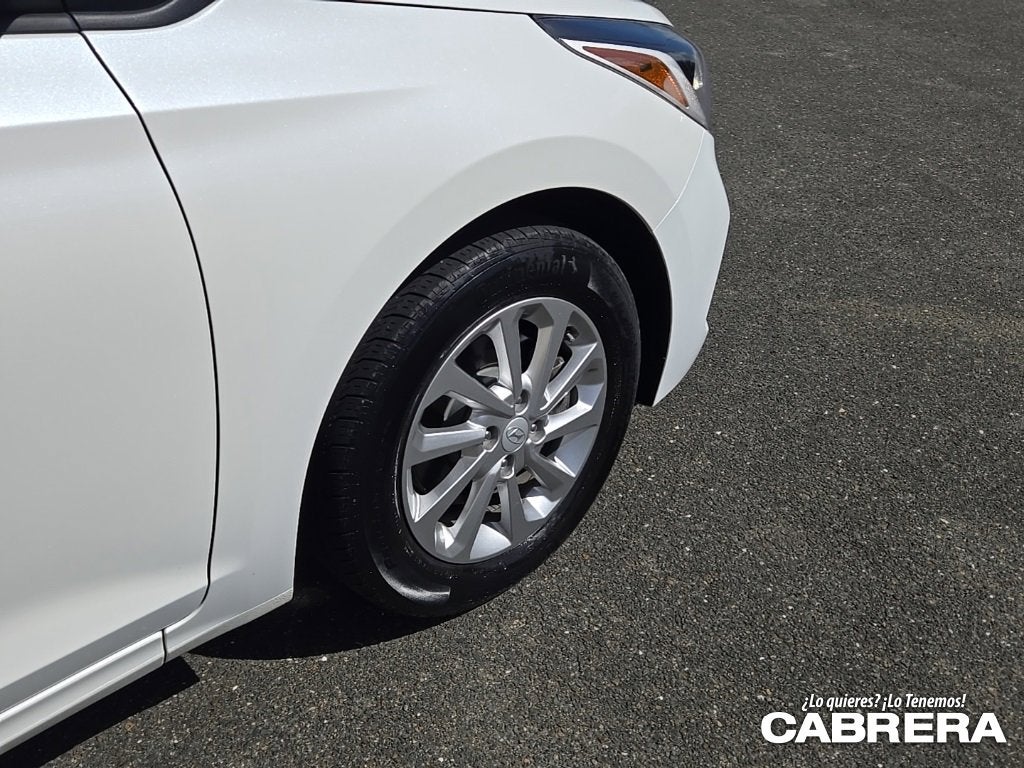 2022 Hyundai Accent SE