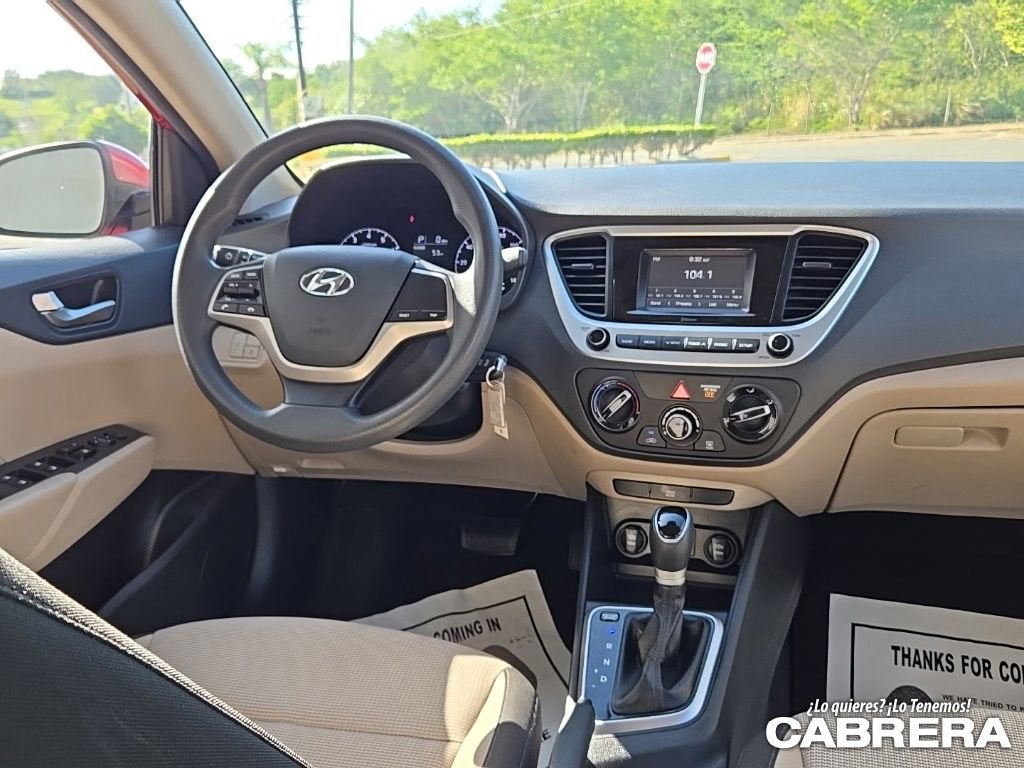 2022 Hyundai Accent SE