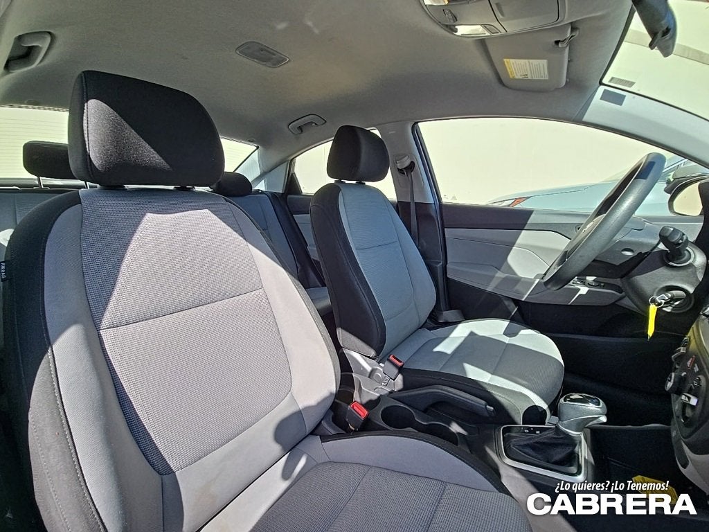 2022 Hyundai Accent SE