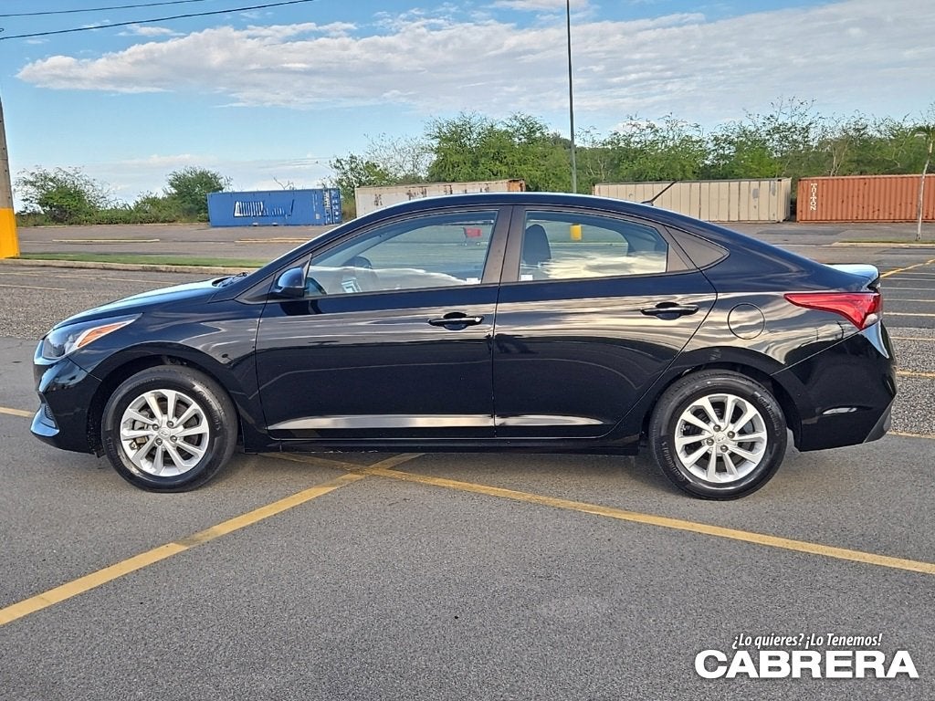 2022 Hyundai Accent SE