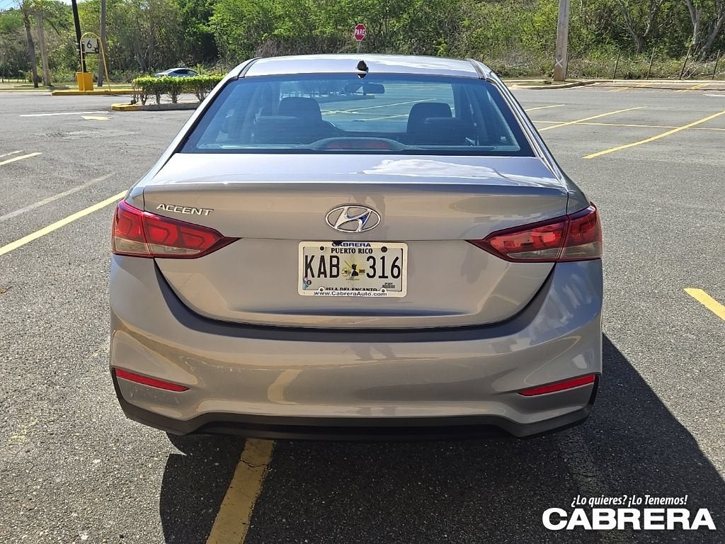 2022 Hyundai Accent SE
