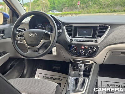 2020 Hyundai Accent SE