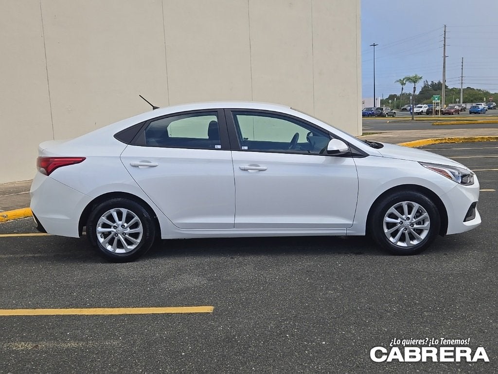 2022 Hyundai Accent SE