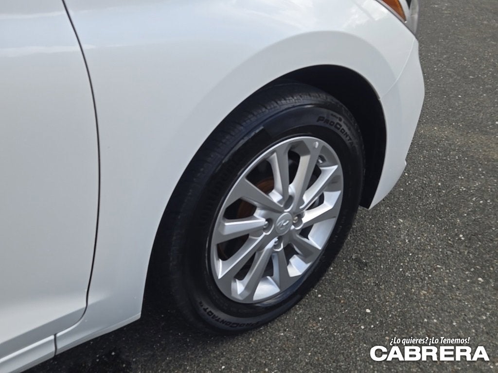 2022 Hyundai Accent SE