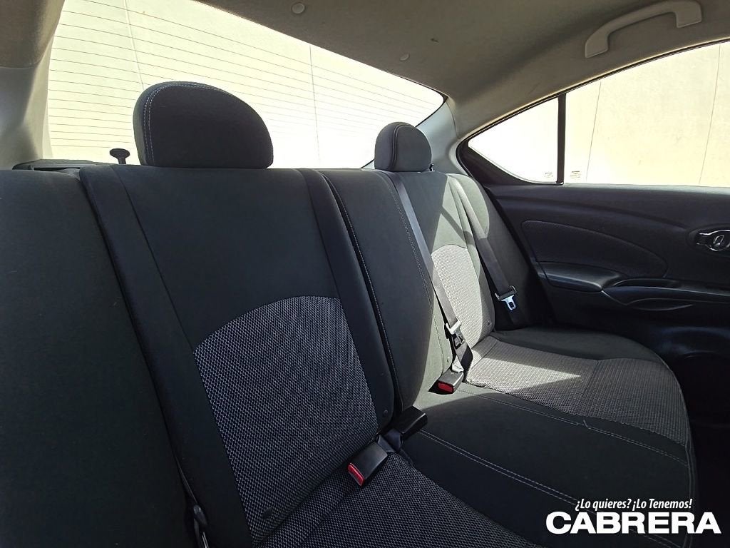 2018 Nissan Versa Sedan S