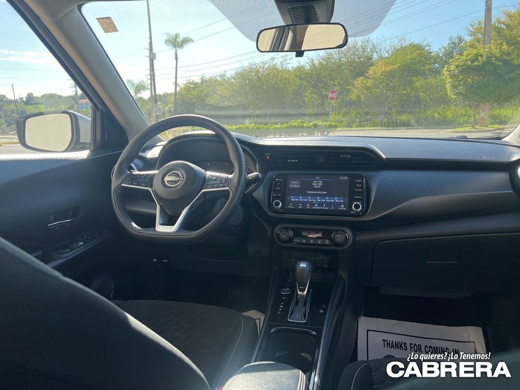 2022 Nissan Kicks SV