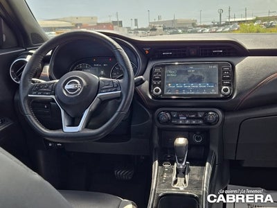 2023 Nissan Kicks SR