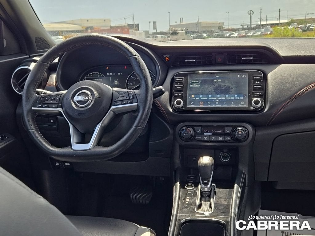 2023 Nissan Kicks SR