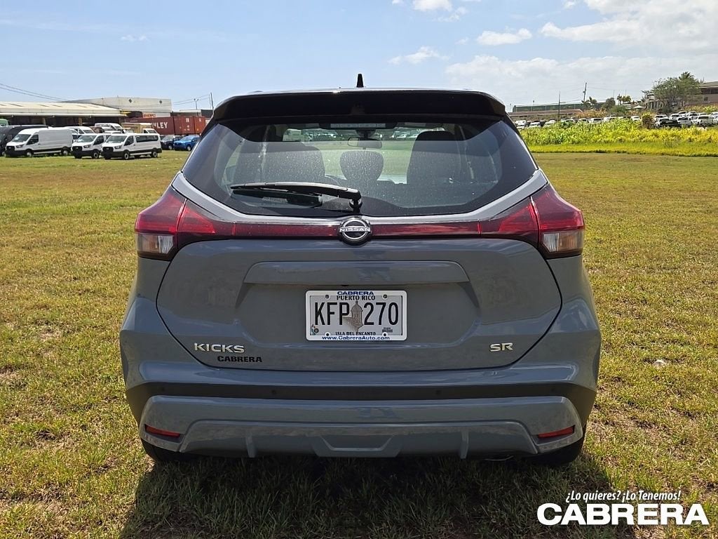 2023 Nissan Kicks SR