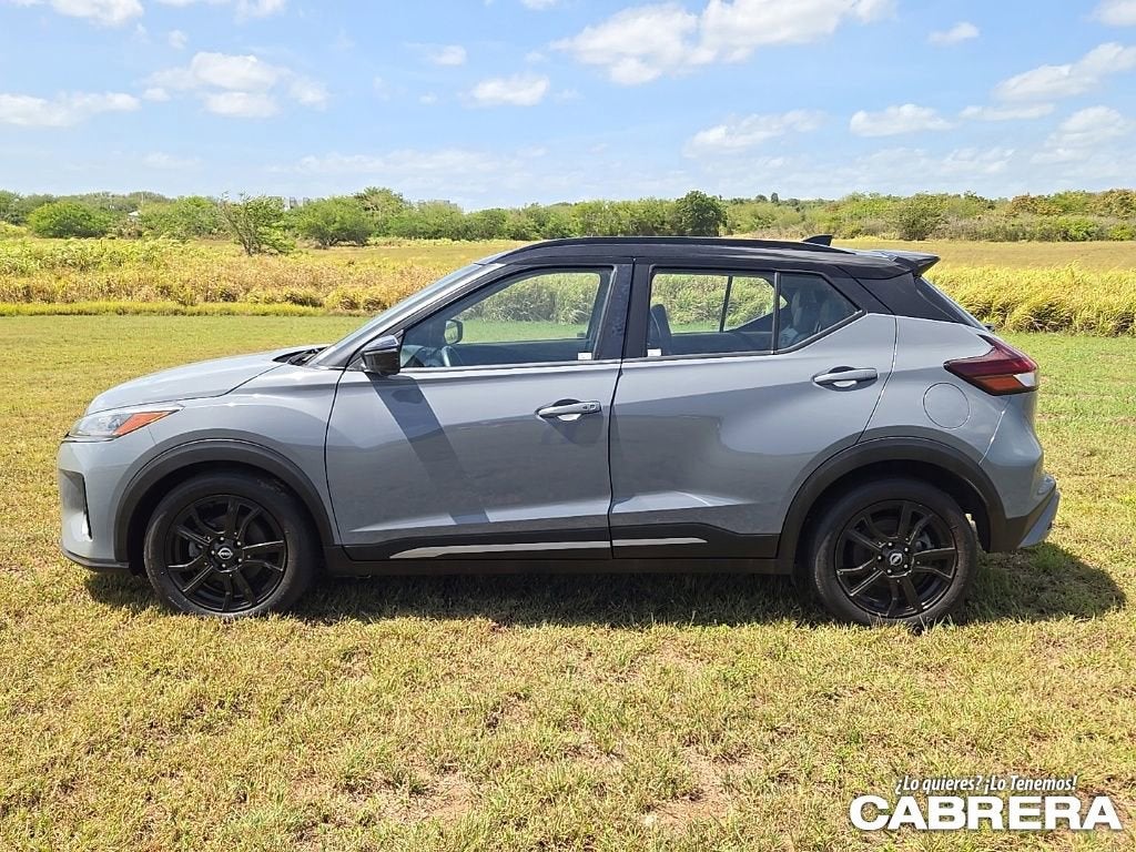 2023 Nissan Kicks SR