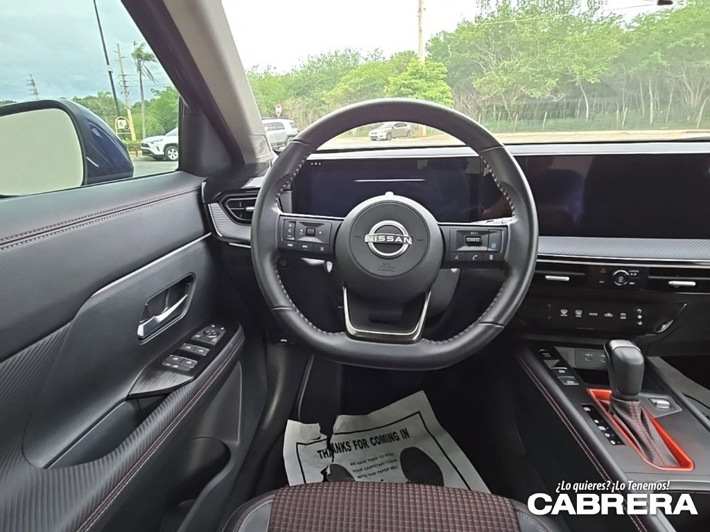 2025 Nissan Kicks SR