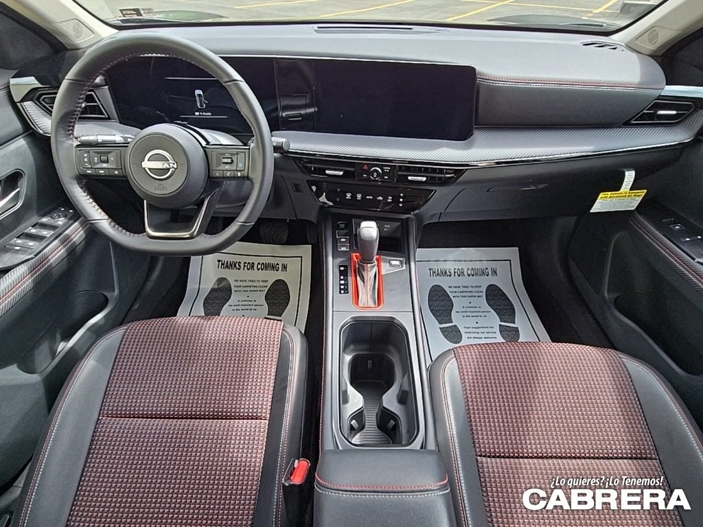 2025 Nissan Kicks SR