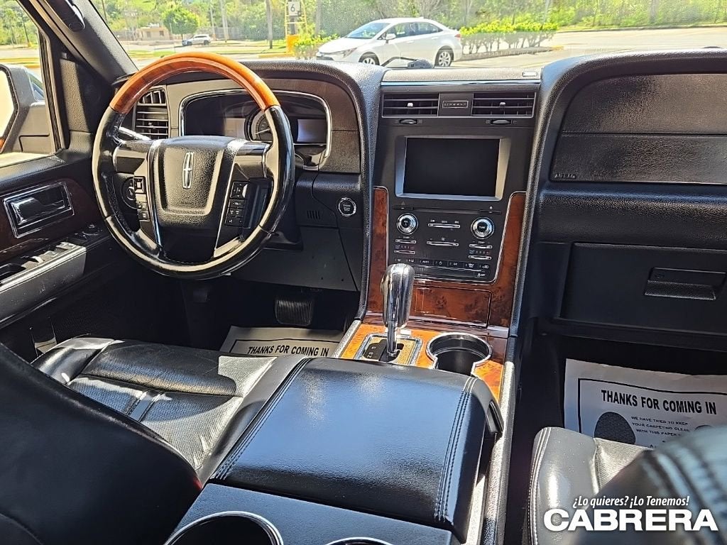 2017 Lincoln Navigator Select