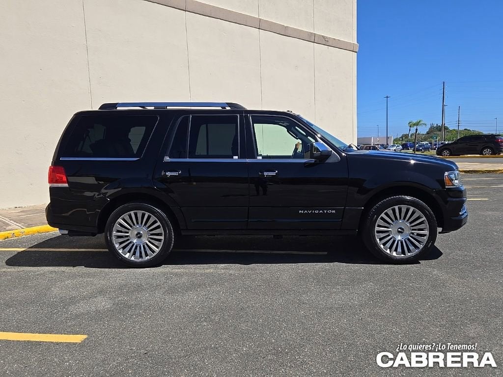 2017 Lincoln Navigator Select