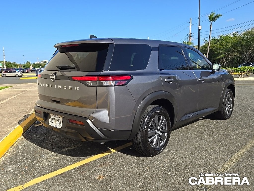 2023 Nissan Pathfinder S