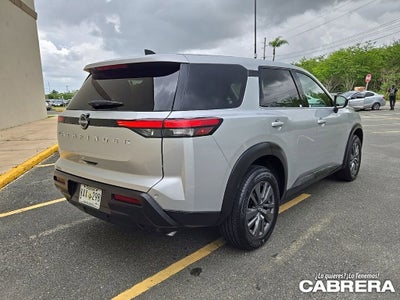 2023 Nissan Pathfinder S