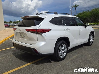 2022 Toyota Highlander LE